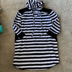 Black and white stripe Vera Wang tunic